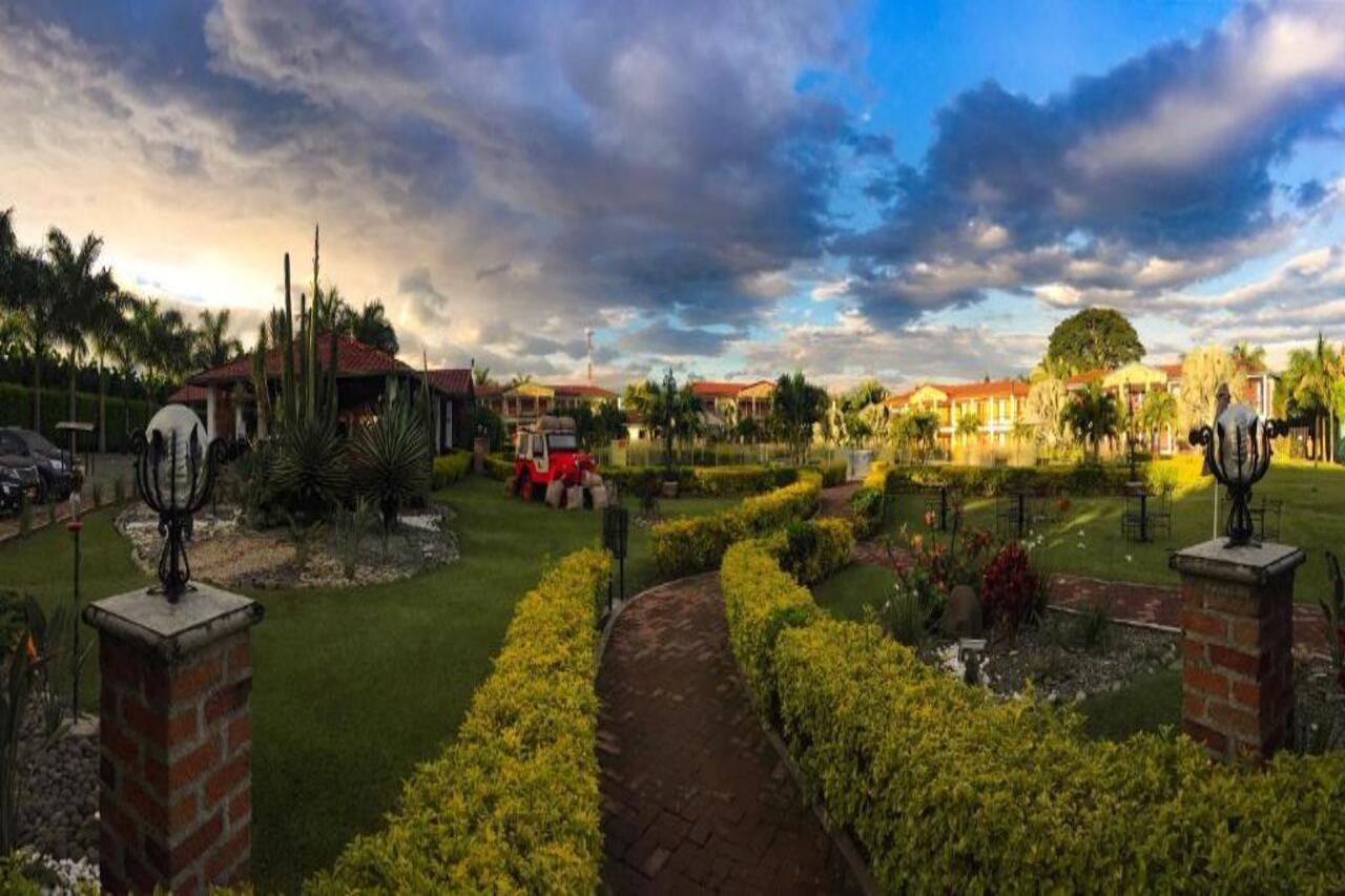 Hotel Campestre Cafe Cafe Montenegro Exterior photo